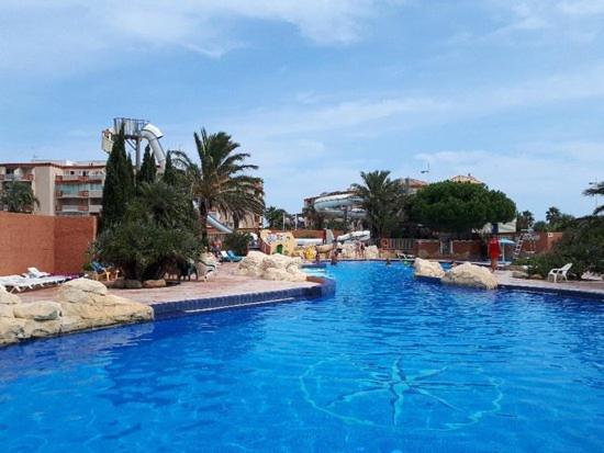 Muriel Le Mar Estang Canet-en-Roussillon Exterior foto